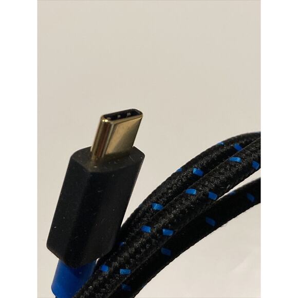 Cable Matters Braided USB C to Micro B USB Cable 1 m / 3.3 ft ‎201003-BLK-1m - Picture 5 of 6